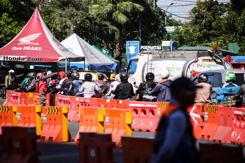 Natal-Tahun Baru Bebas Penyekatan Jalan